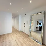 아파트 Moderne Avec Terrasse, Centre 칸느